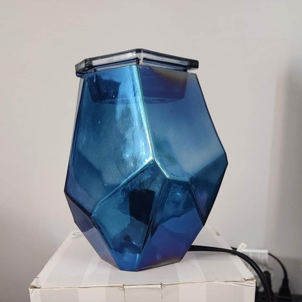Scentsy Crystal Ice Warmer